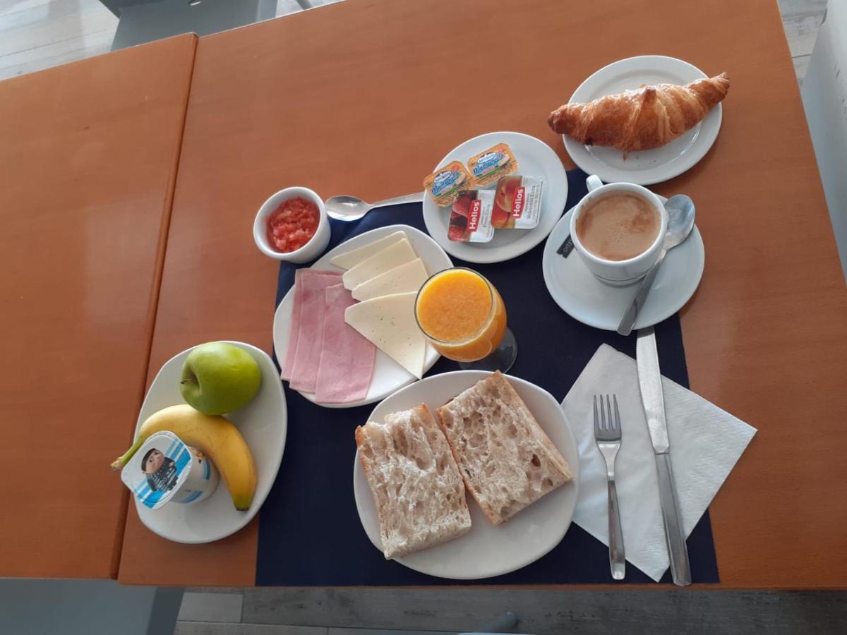 Te Mana Hotel Torreblanca Luaran gambar