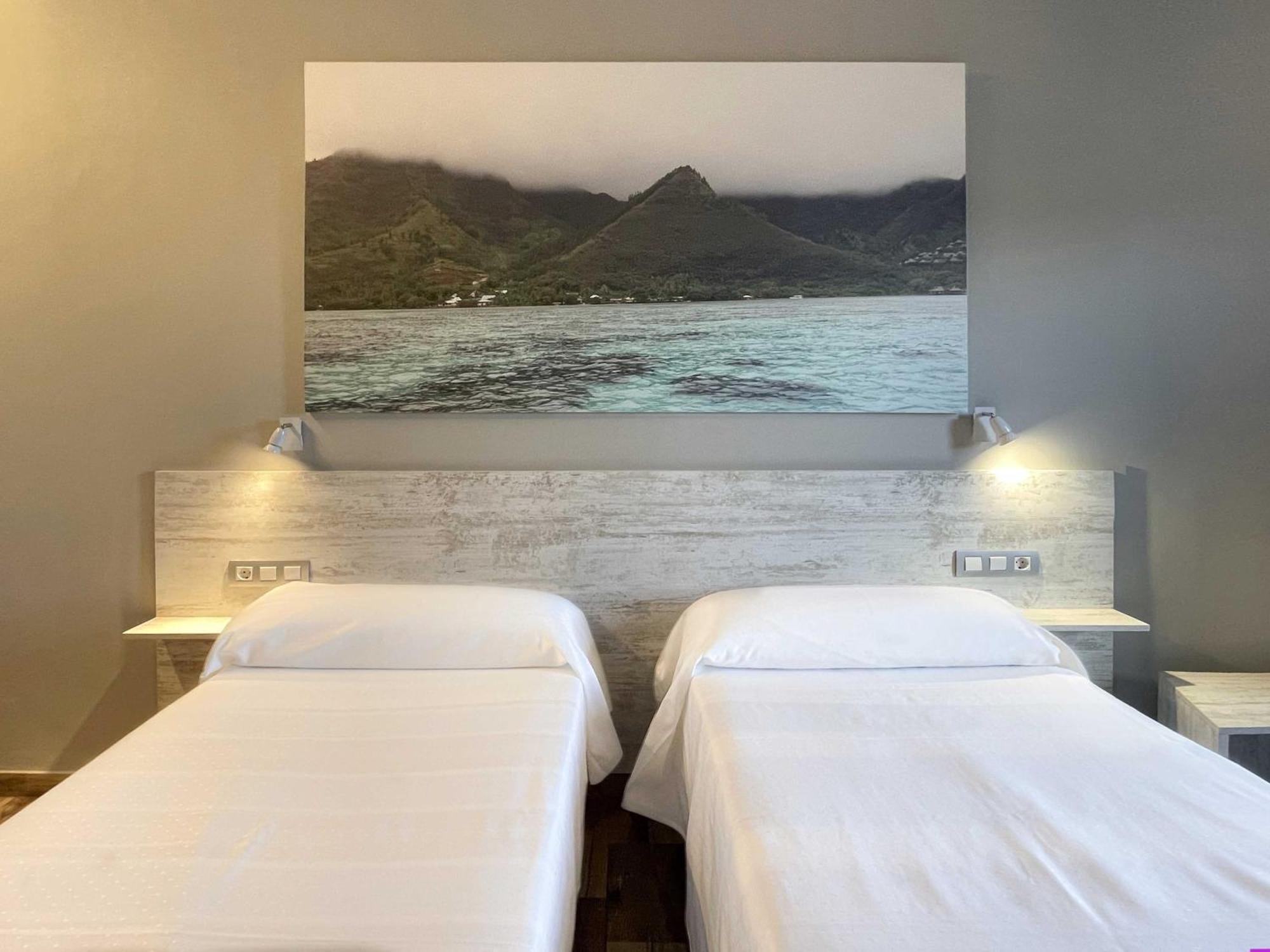 Te Mana Hotel Torreblanca Luaran gambar