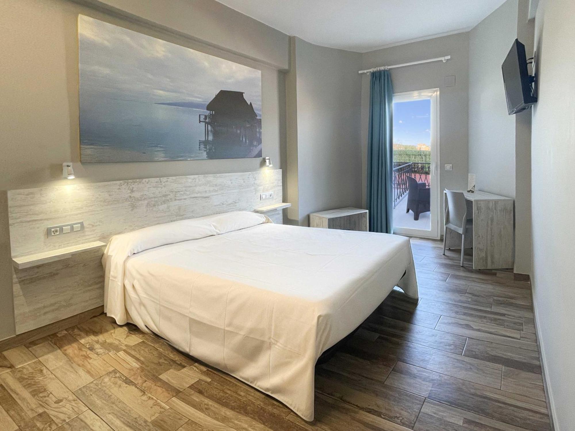 Te Mana Hotel Torreblanca Luaran gambar